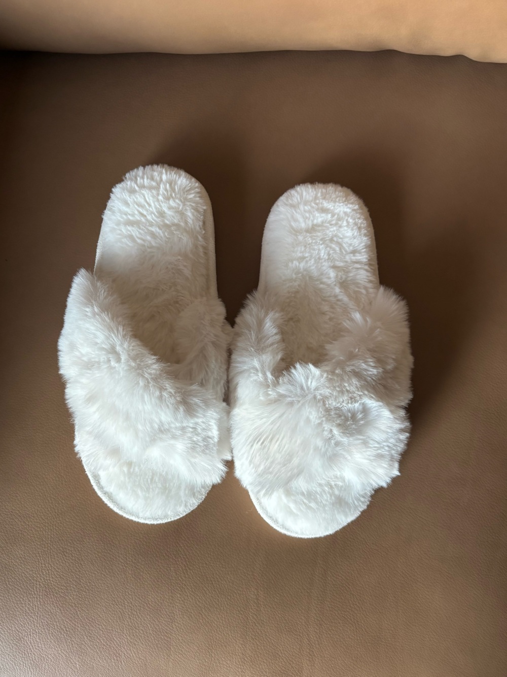 Cozy White Faux Fur Slip-On Slippers